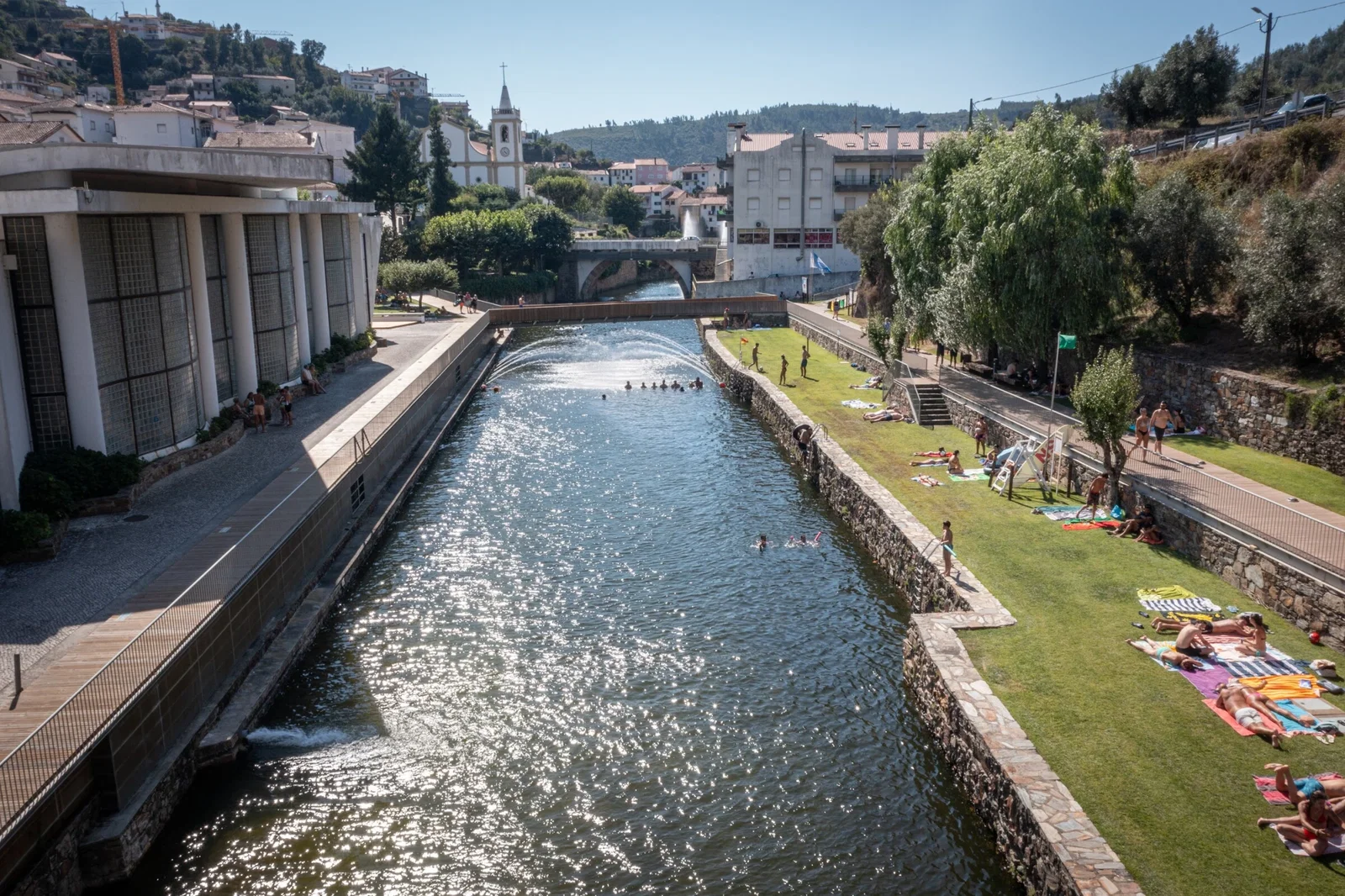 Cidades vilas e locais em destaque pampilhosa da serra coimbra — Distrito de Coimbra
