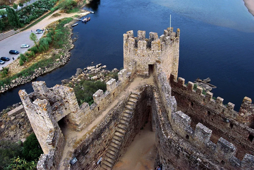 Dicas locais e curiosidades castelo de almourol santarem — Distrito de Santarém