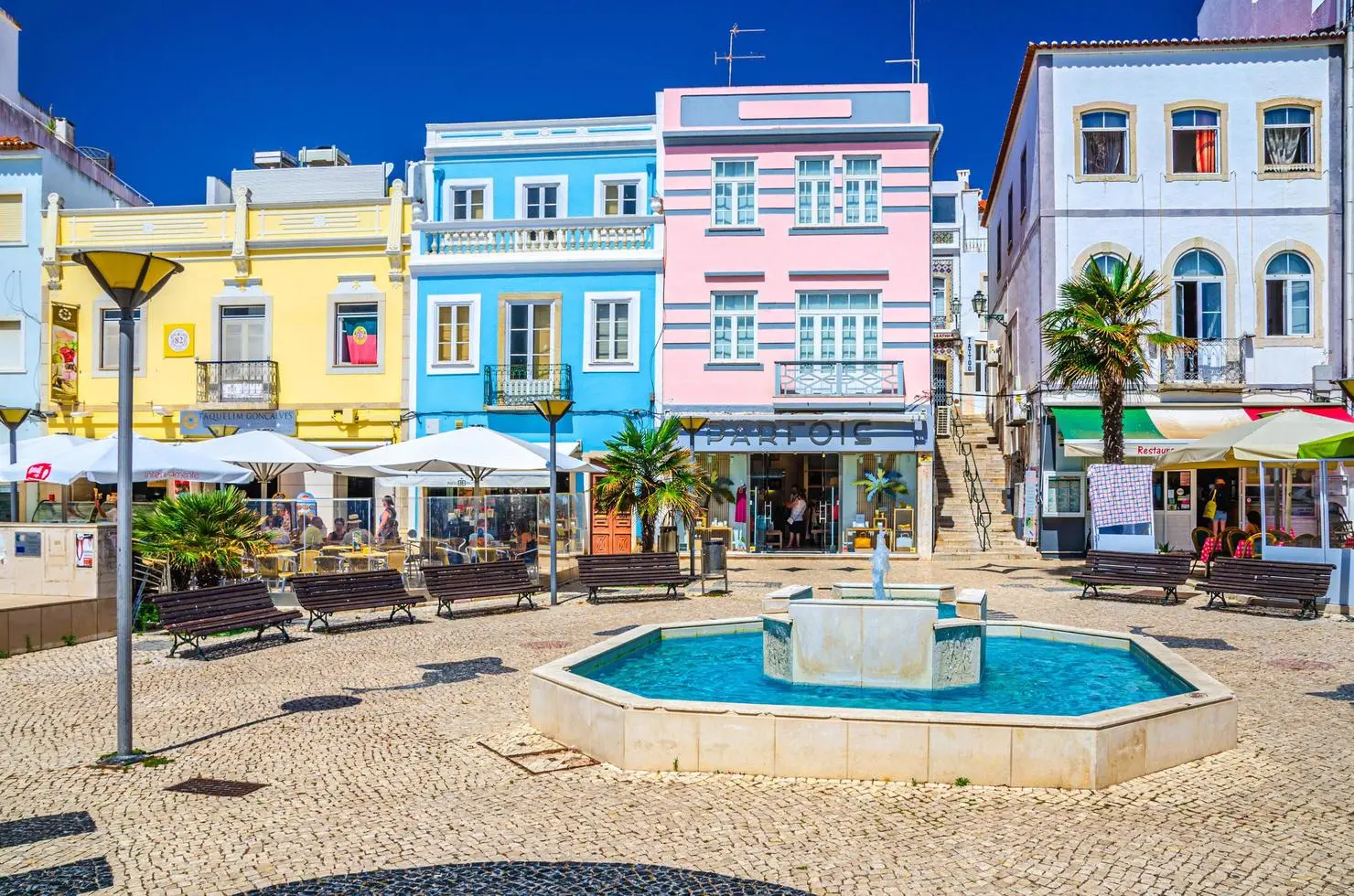 Cidades e locais em destaque lagos região algarve — Algarve