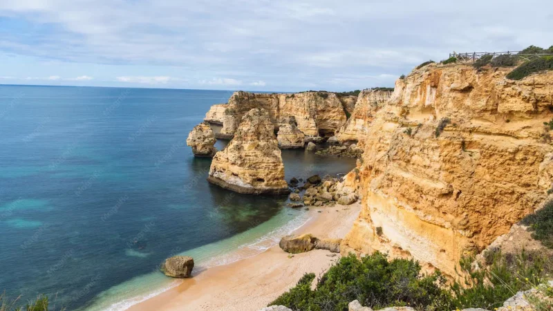 Praia da Marinha – photo 3