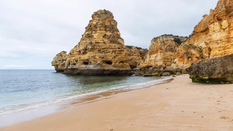 Praia da Marinha – photo 4