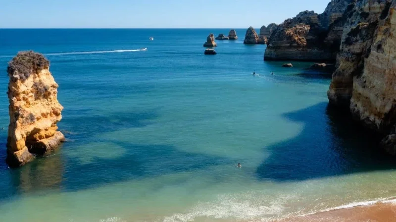 Praia Dona Ana