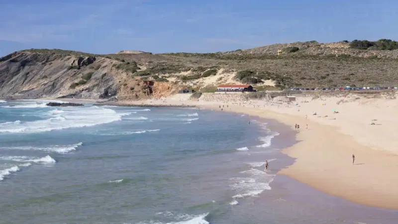 Foto do Ponto de Interesse Praia da Amoreira