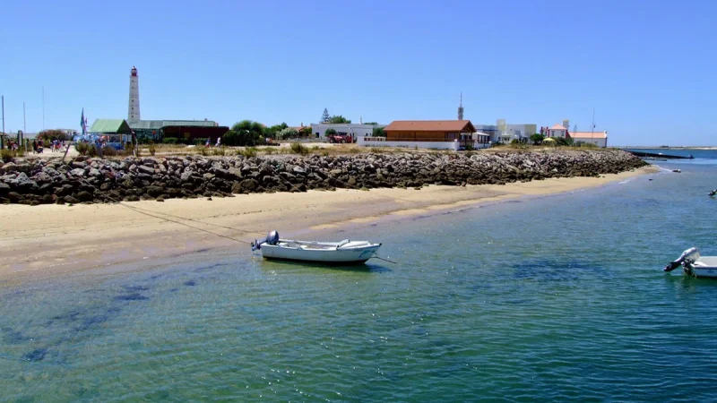 Cais de Embarque da Ilha da Armona – photo 8