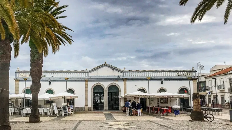 Foto do Ponto de Interesse Mercado da Ribeira