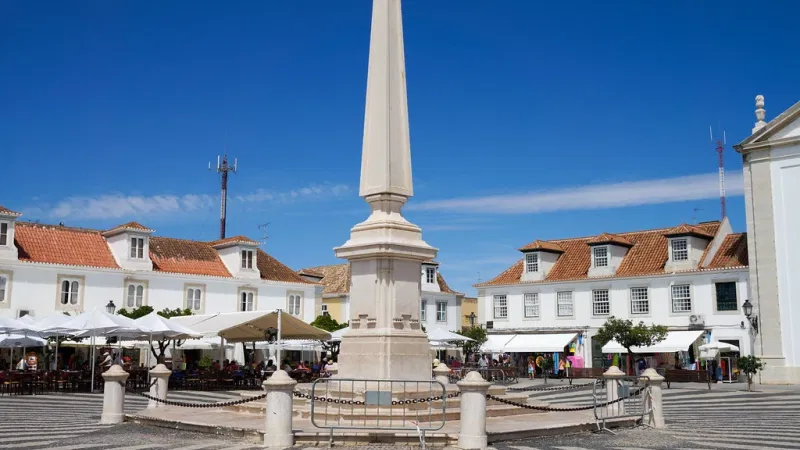 Foto do Ponto de Interesse Praça Marquês de Pombal