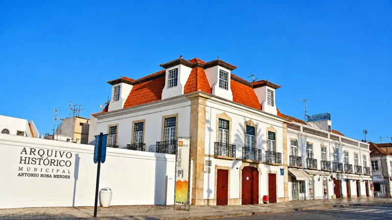 Arquivo Histórico Municipal António Rosa Mendes