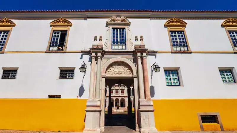 Foto do Ponto de Interesse Universidade de Évora