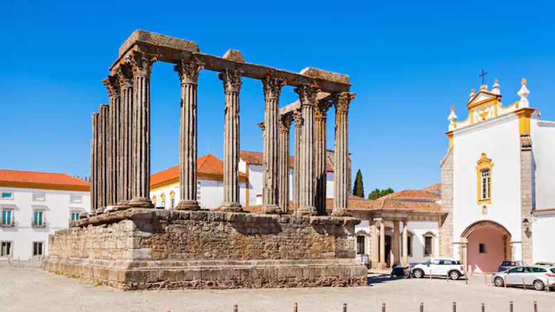 Foto do Ponto de Interesse Templo Romano de Évora
