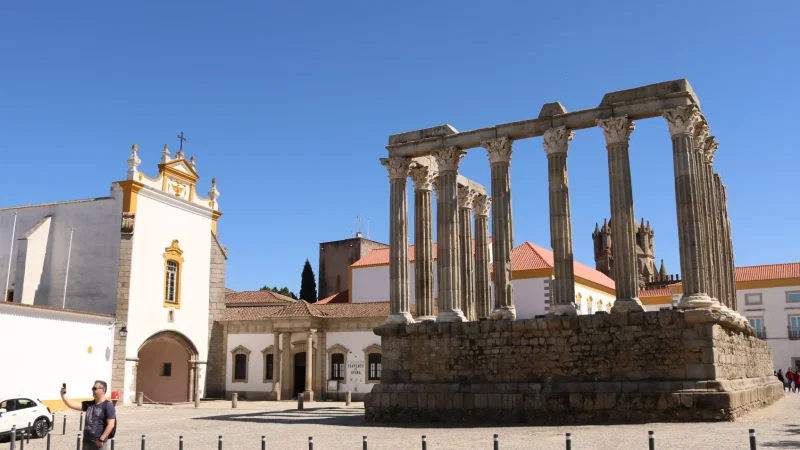 Templo Romano de Évora – photo 4