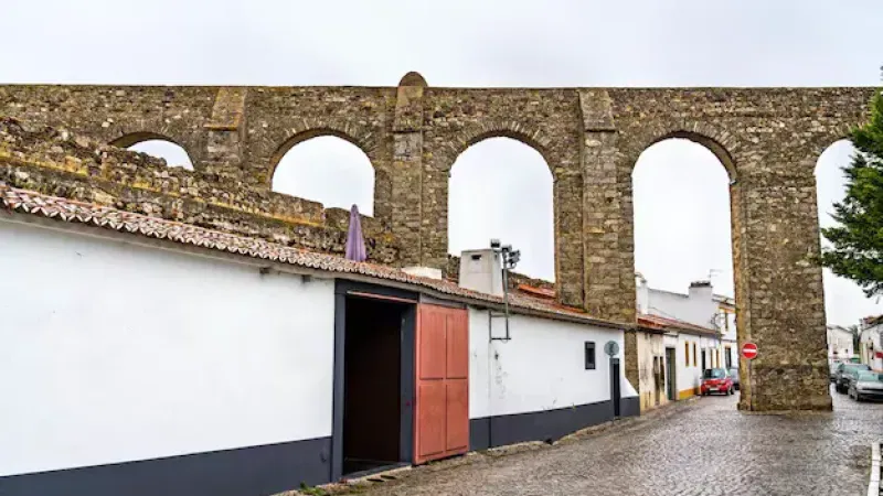 Foto do Ponto de Interesse Aqueduto da Água de Prata