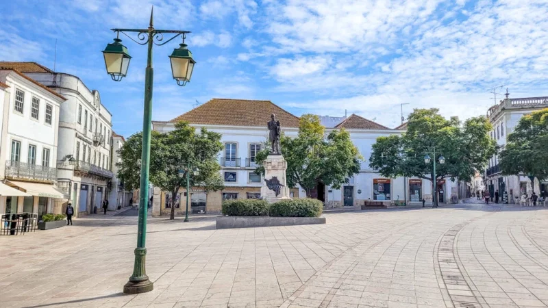 Praça Sá da Bandeira – photo 3