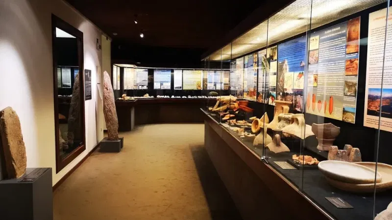 Foto do Ponto de Interesse Museu de Arqueologia e Etnografia do Distrito de Setúbal