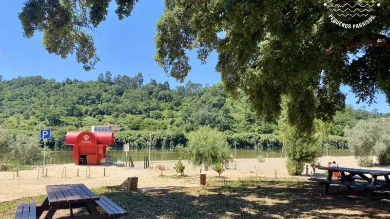 Foto da atividade Praia Fluvial do Rebolim