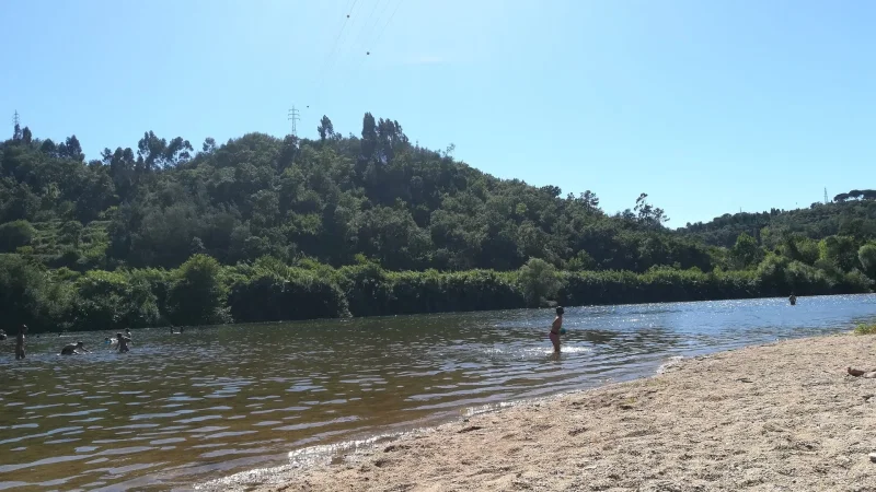 Praia Fluvial do Rebolim – photo 10