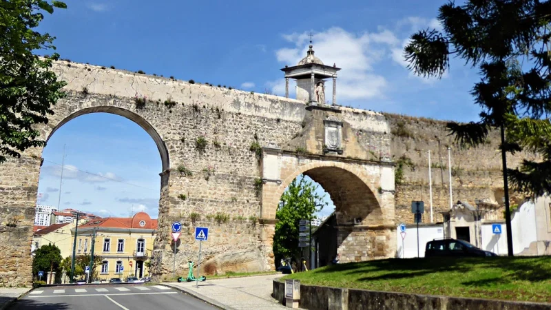 Aqueduto de São Sebastião – photo 2