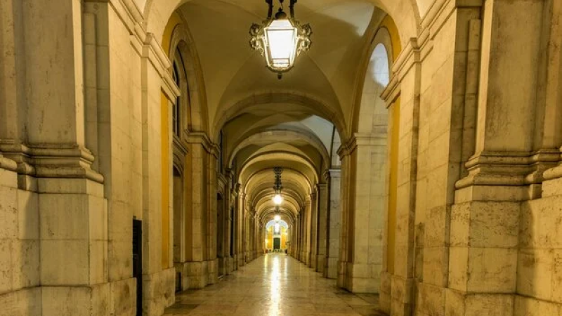 Foto do Ponto de Interesse Terreiro do Paço (Praça do Comércio)