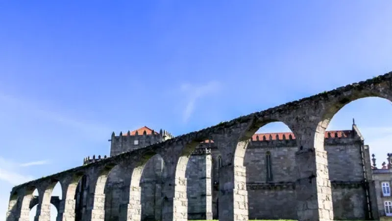 Foto do Ponto de Interesse Aqueduto de Santa Clara