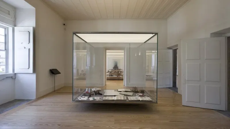 Foto do Ponto de Interesse Museu Internacional de Escultura Contemporânea