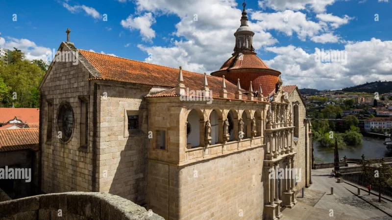 Igreja e Mosteiro de S. Gonçalo de Amarante – photo 10