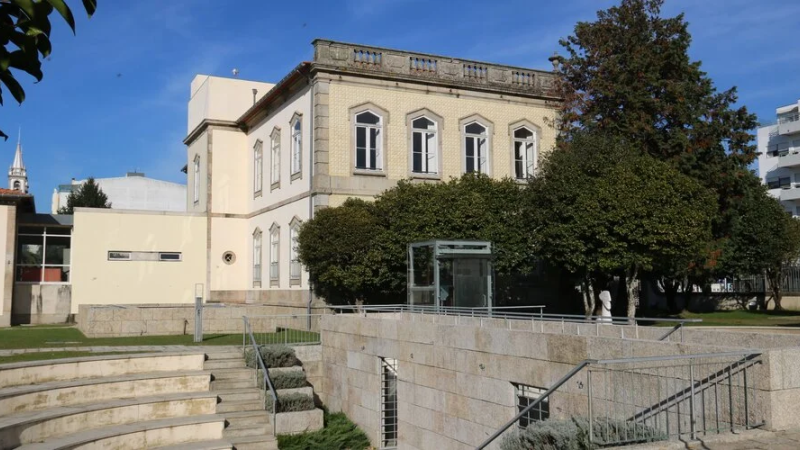 Foto do Ponto de Interesse Casa da Cultura de Paredes - Palacete da Granja