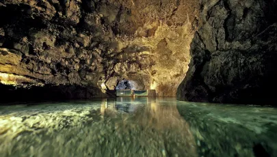 Imagem de Grutas de São Vicente