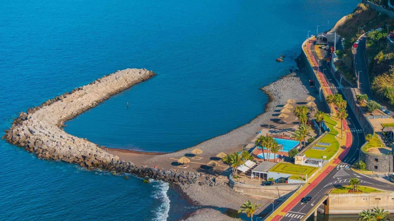 Praia da Ribeira Brava