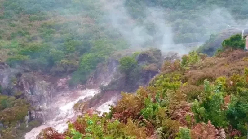 Furnas do Enxofre – photo 4