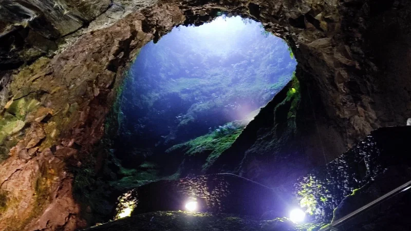 Algar do Carvão – foto 2