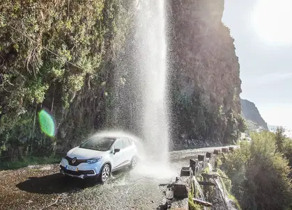 Cascata Pequena