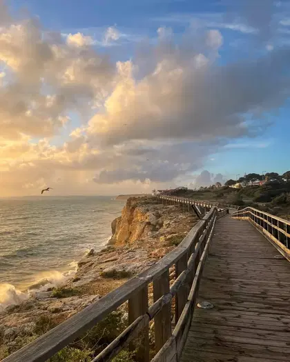 Passadiço do Carvoeiro e Algar Seco