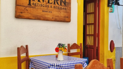 Old Tavern
