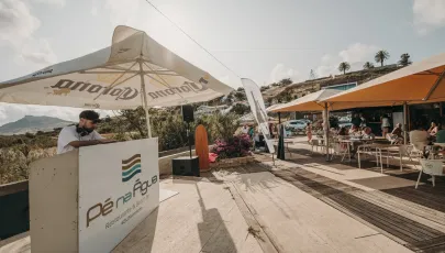 Pé na Água Restaurante & Beach Bar
